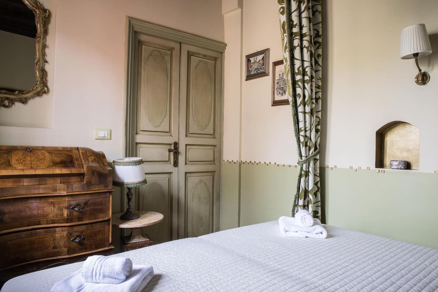 Crispi Deluxe 2 Bedroom Roma Dış mekan fotoğraf