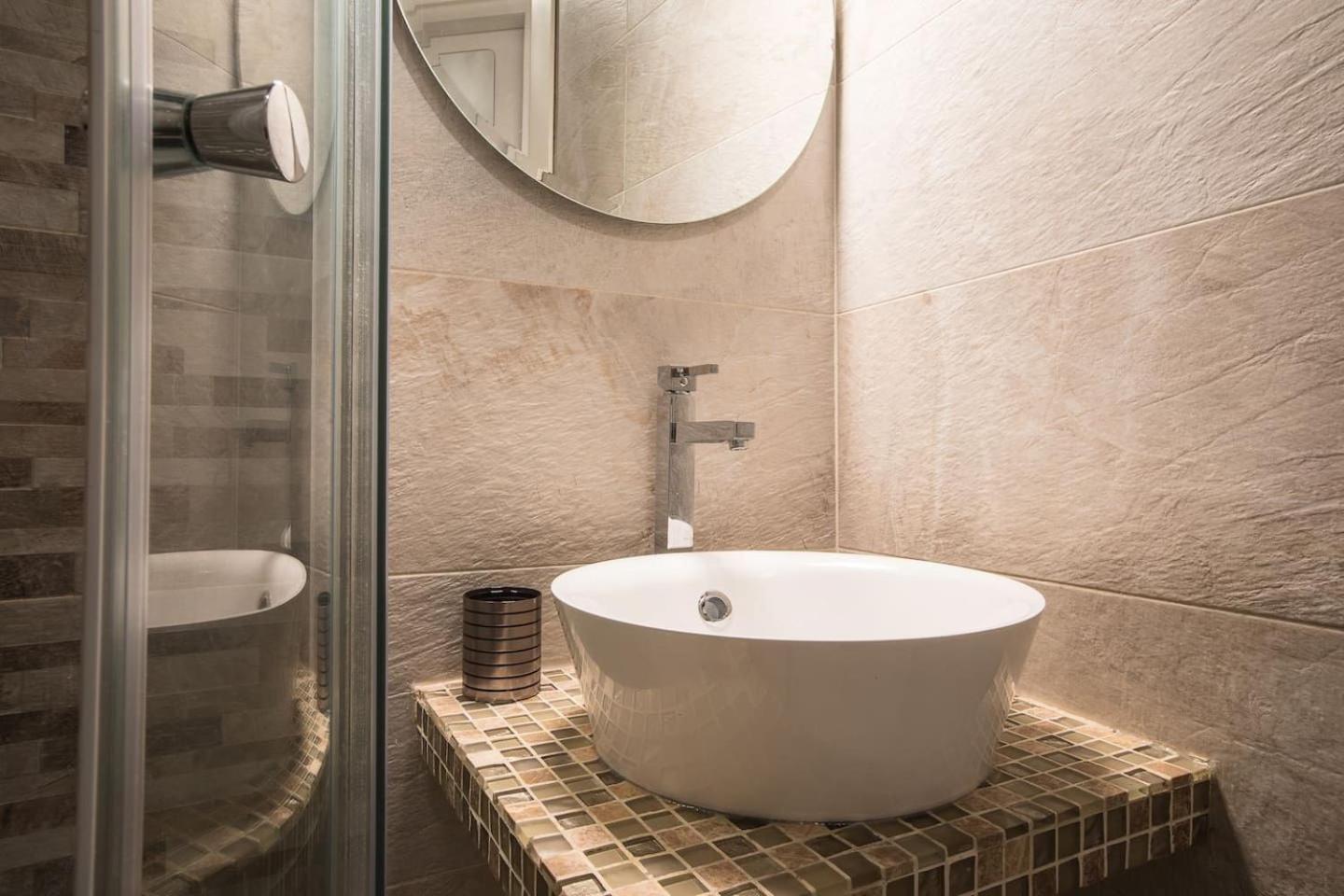 Crispi Deluxe 2 Bedroom Roma Dış mekan fotoğraf